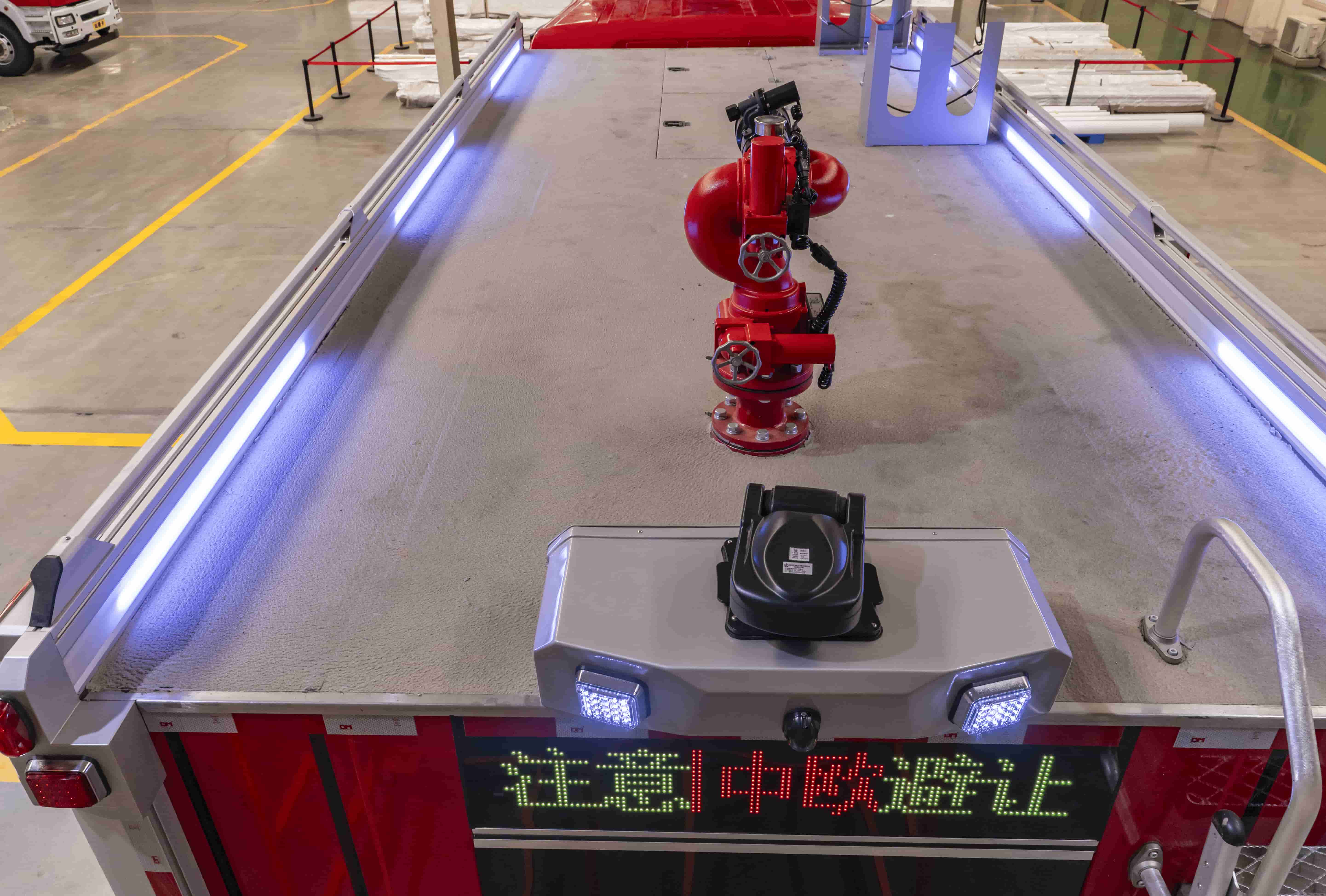 SG35型水罐消防车